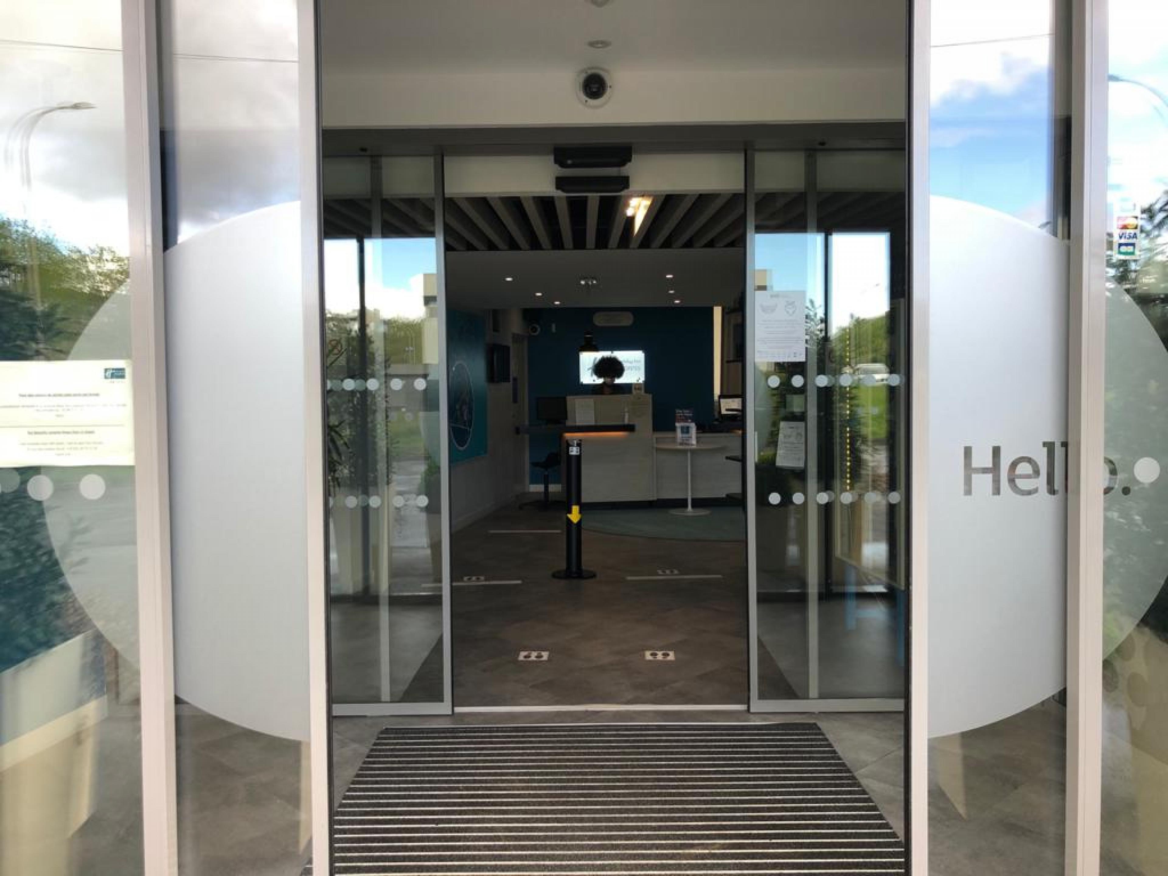 Holiday Inn Express Paris - Velizy By Ihg Exterior foto