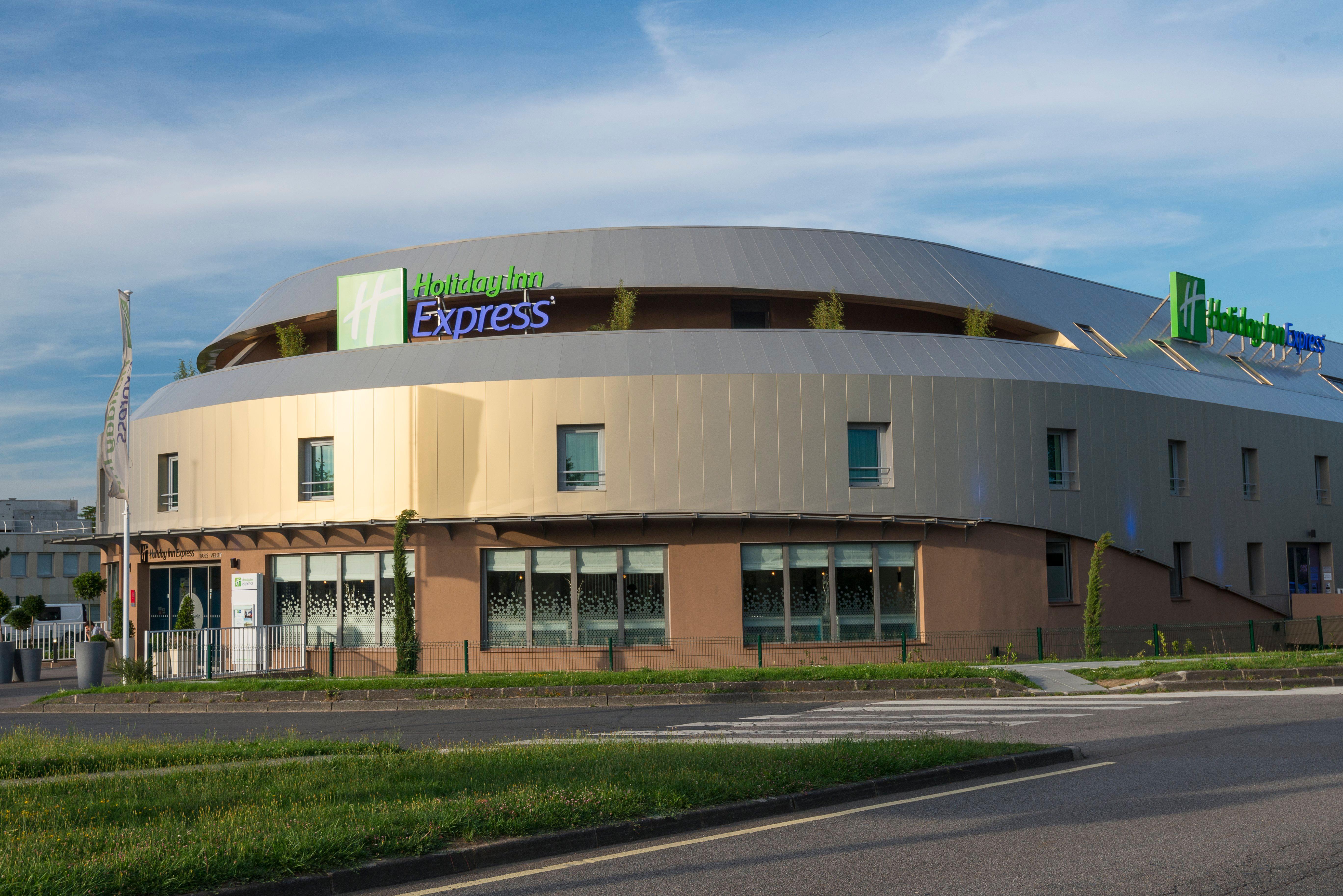 Holiday Inn Express Paris - Velizy By Ihg Exterior foto