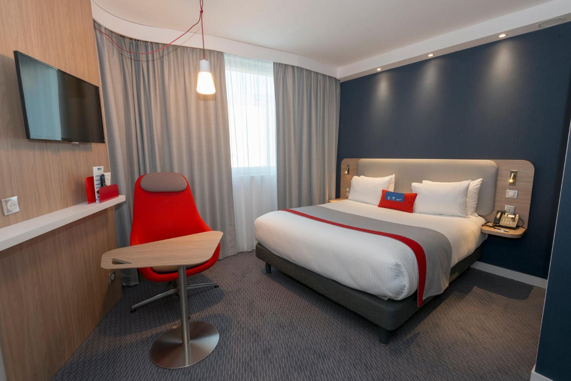 Holiday Inn Express Paris - Velizy By Ihg Exterior foto